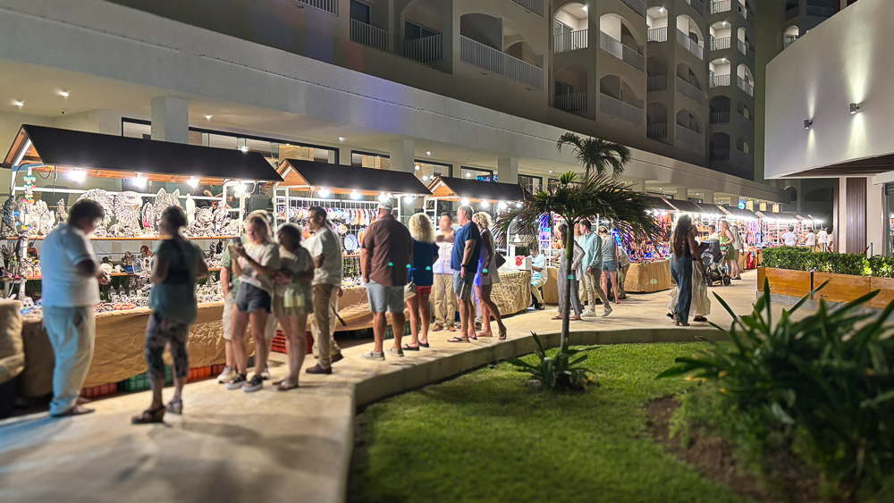 カンクンでオールインクルーシブ!【Hilton Cancun Mar Caribe All-Inclusive Resort】 20 Hilton Cancun Mar Caribe All-Inclusive Resort